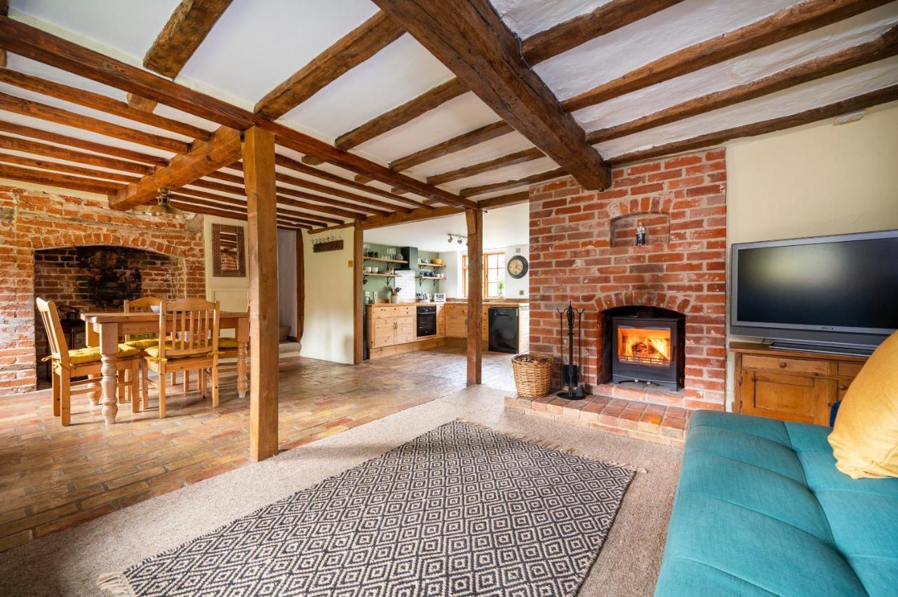 Buttercup Cottage, Hartest Екстериор снимка